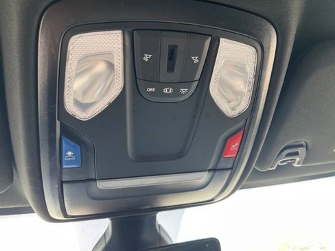 Used 2024 RAM 2500 Big Horn image 31