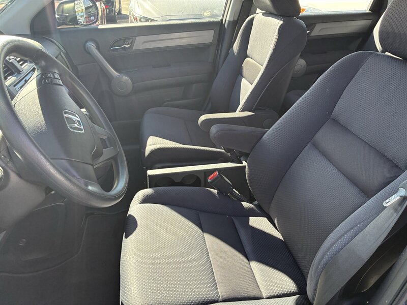 Used 2008 Honda CR-V LX image 12