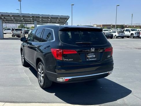 Used 2017 Honda Pilot Elite image 4
