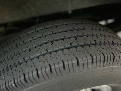 Used 2022 GMC Savana 2500 w/ Driver Convenience Package image 11