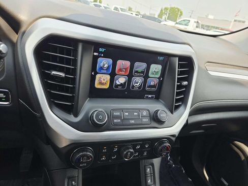 Used 2019 GMC Acadia SLT FWD image 25