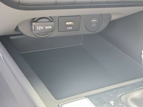 New 2026 Hyundai Elantra SE FWD image 13