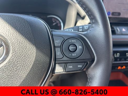 Used 2024 Toyota RAV4 Adventure image 14