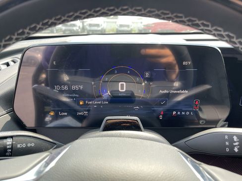 New 2025 Chevrolet Traverse Z71 w/ Enhanced Driving Package image 64