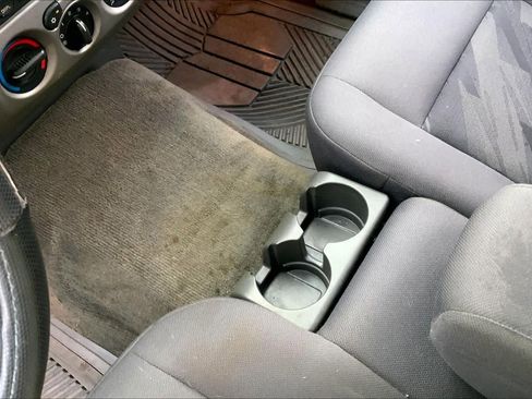 Used 2004 Chevrolet Colorado LS w/ Power Convenience Package image 13