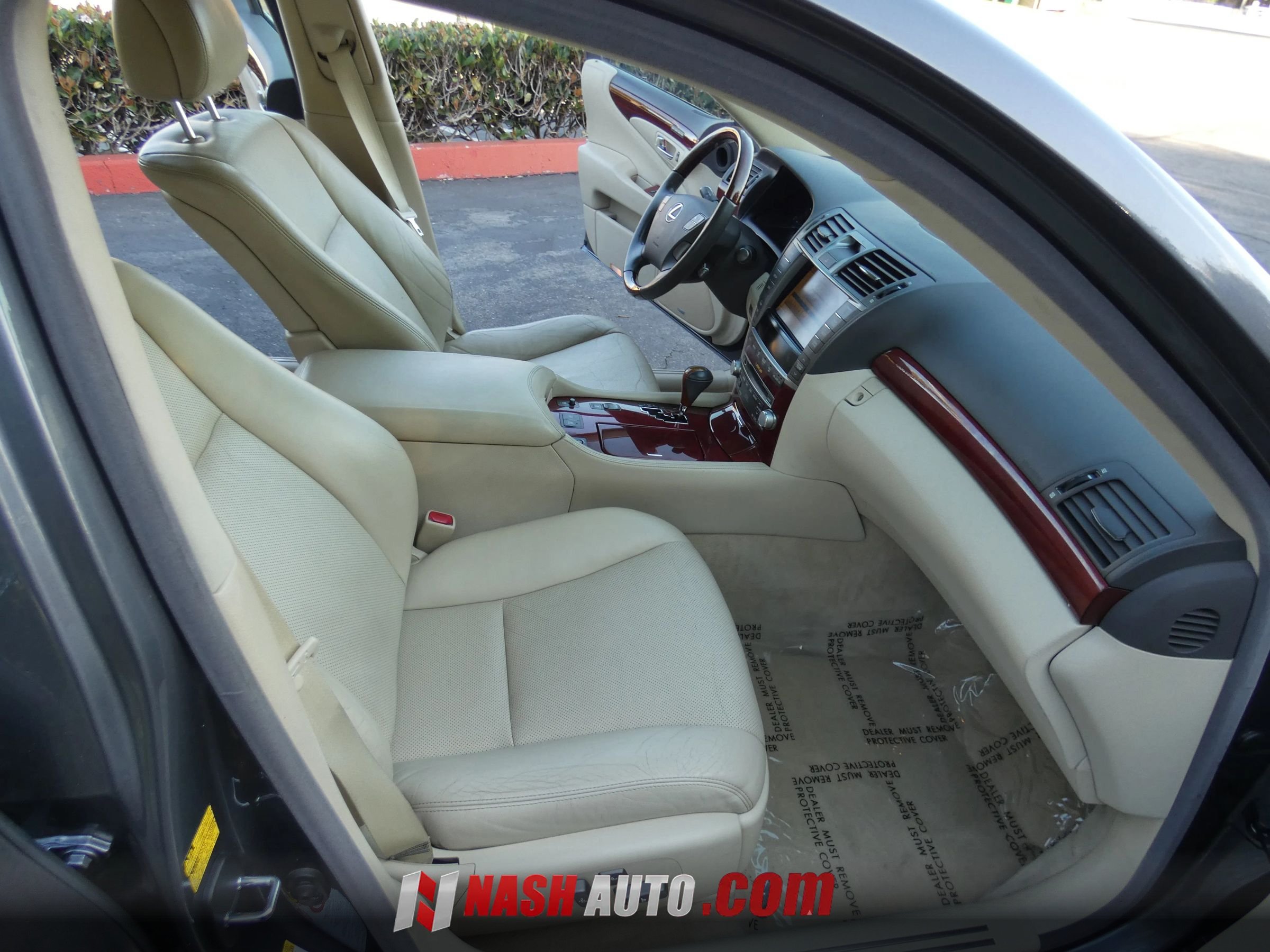 Used 2012 Lexus LS 460 w/ Luxury Value Edition RWD image 27