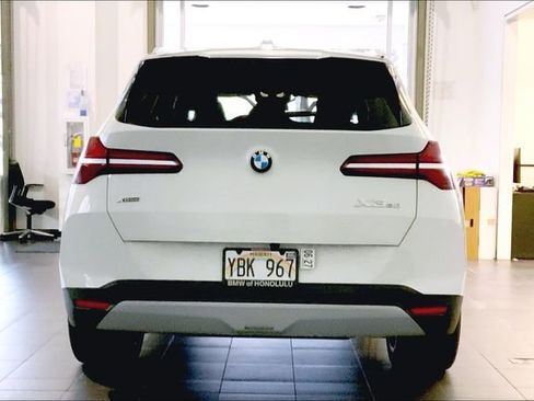 Used 2025 BMW X3 xDrive30i image 4
