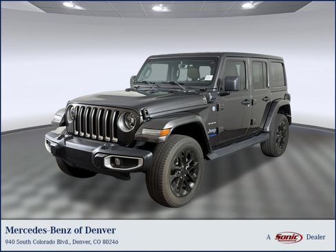 Used 2021 Jeep Wrangler Unlimited Sahara w/ Cold Weather Group AWD/4WD image 1