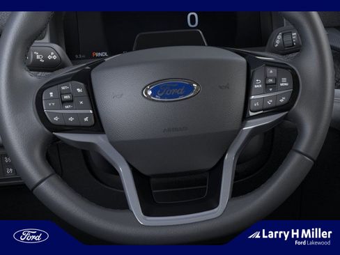 New 2026 Ford Explorer Platinum w/ LUX Leather Package image 12