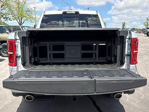 New 2026 RAM 1500 Tungsten w/ Towing Technology Group AWD/4WD image 24