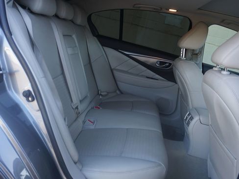 Used 2014 INFINITI Q50 S 3.7 Sedan 4D w/ Navigation Package image 19