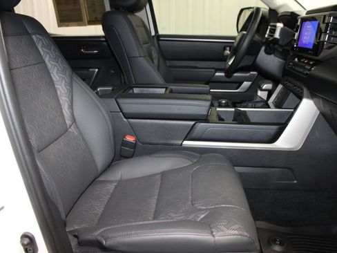 Used 2024 Toyota Tundra SR5 w/ SR5 Premium Package AWD/4WD image 26