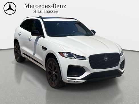 Used 2026 Jaguar F-PACE R-Dynamic S AWD/4WD image 3