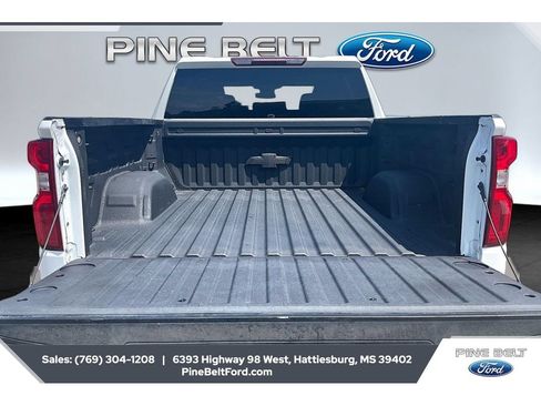 Used 2024 Chevrolet Silverado 1500 LT Trail Boss w/ Protection Package AWD/4WD image 12