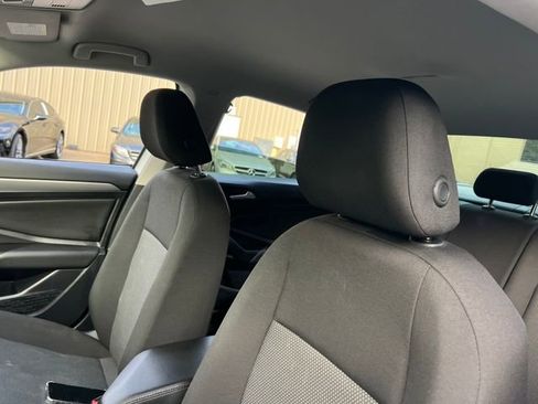 Used 2021 Volkswagen Jetta S w/ Driver Assistance Package image 13