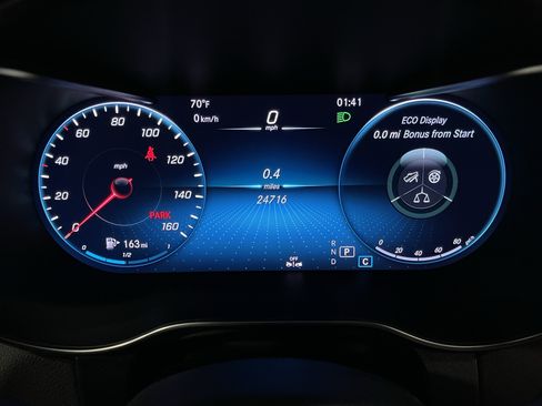 Used 2023 Mercedes-Benz GLC 300 4MATIC Coupe image 20