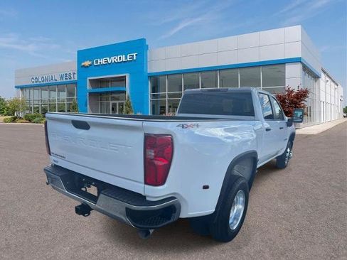 Used 2024 Chevrolet Silverado 3500 W/T AWD/4WD image 11