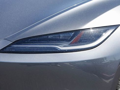 Used 2024 Tesla Model 3 Standard Range RWD image 7