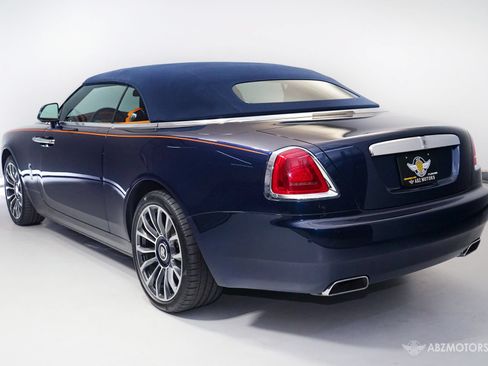 Used 2018 Rolls-Royce Dawn RWD image 6