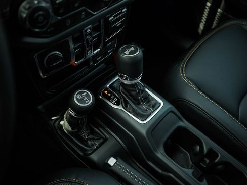 New 2026 Jeep Wrangler Unlimited Sahara AWD/4WD image 26