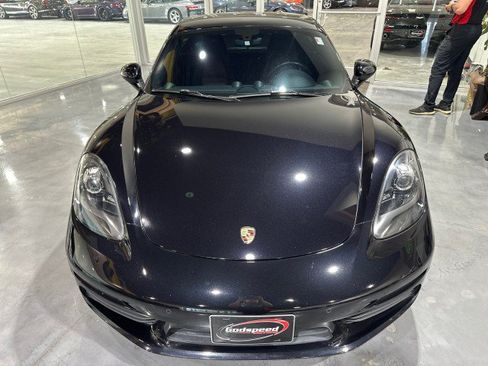 Used 2019 Porsche 718 Cayman RWD image 15