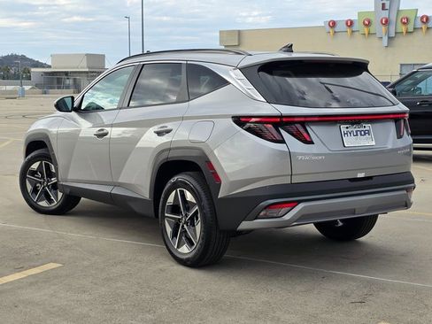 New 2025 Hyundai Tucson SEL image 7
