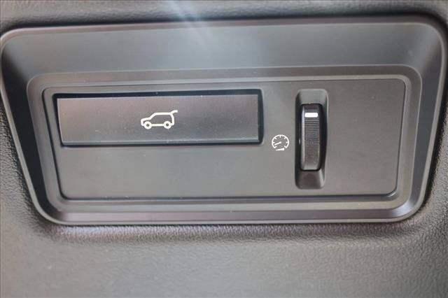 Used 2014 Land Rover Range Rover Sport HSE AWD/4WD image 13