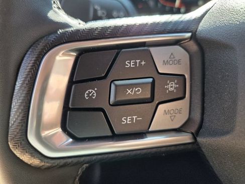 Used 2026 Ford Mustang Coupe RWD image 27