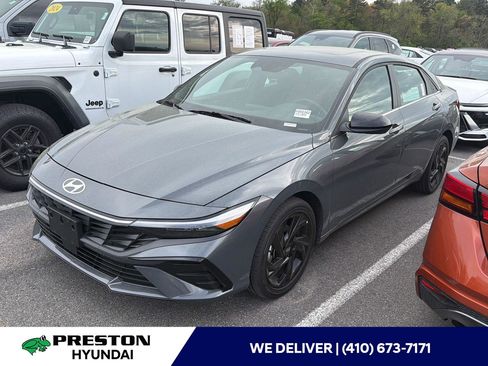 Certified 2026 Hyundai Elantra SEL Sport Premium FWD image 1
