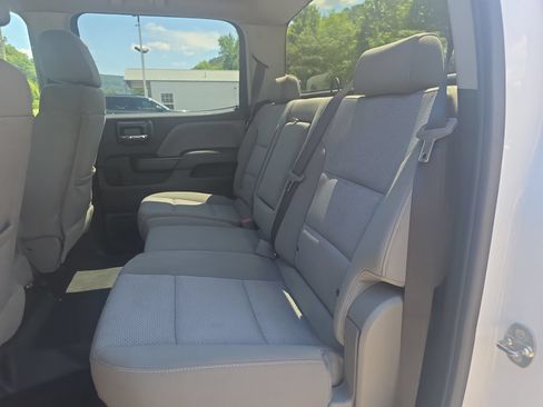 Used 2018 Chevrolet Silverado 2500 W/T w/ WT Fleet Convenience Package AWD/4WD image 21
