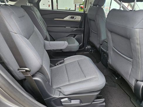 New 2026 Ford Explorer Active AWD/4WD image 24