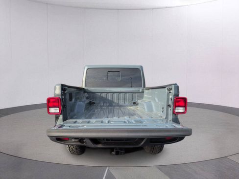 New 2026 Jeep Gladiator Sport AWD/4WD image 5