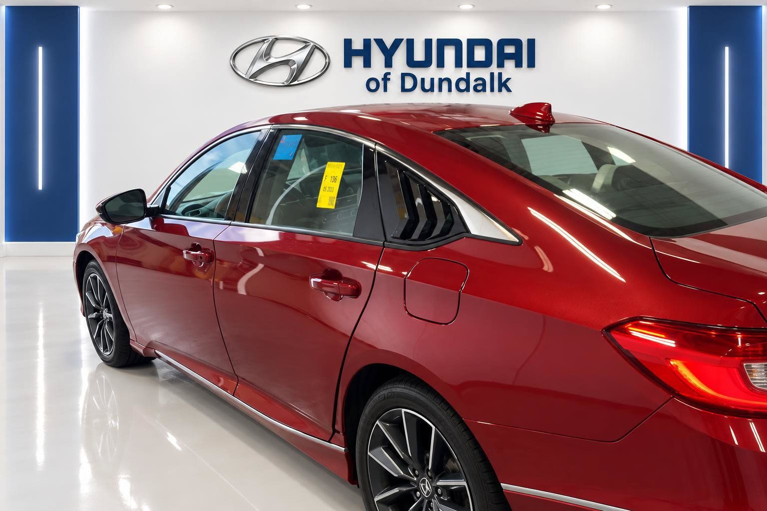 Used 2021 Honda Accord EX-L image 2