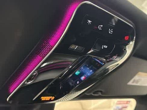 Certified 2025 Mercedes-Benz GLC 300 4MATIC image 28