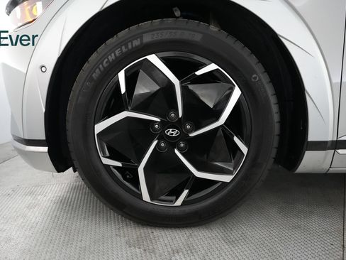 Used 2024 Hyundai Ioniq 5 Limited RWD image 19