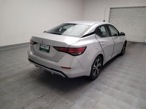 Used 2021 Nissan Sentra SV FWD image 9