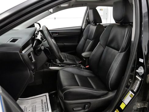 Used 2016 Toyota Corolla L FWD image 9