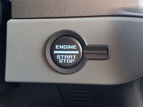 Used 2024 Ford Bronco Big Bend image 23