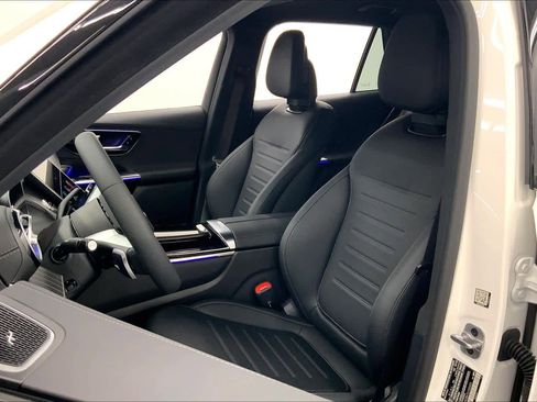 New 2026 Mercedes-Benz GLC 300 image 22