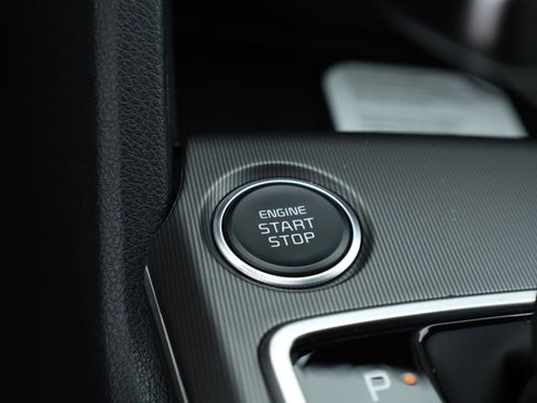 New 2026 Kia Sportage EX image 33