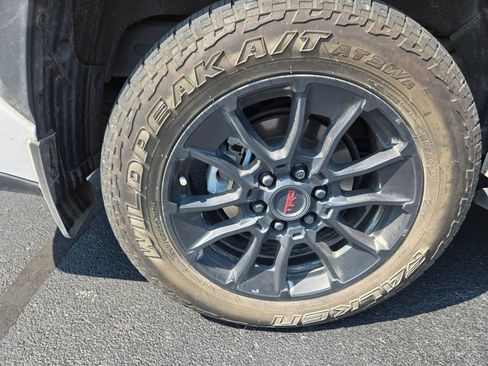 Used 2025 Toyota Sequoia Limited w/ TRD Off-Road Package AWD/4WD image 11