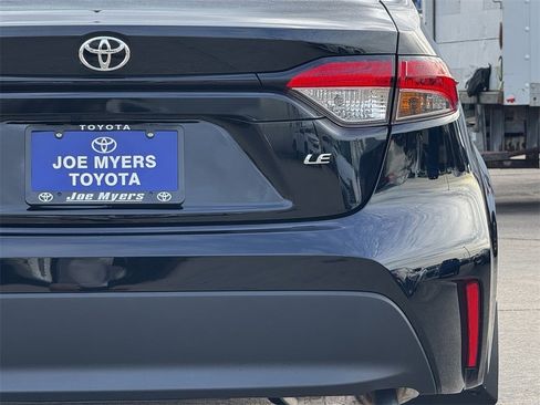 Certified 2026 Toyota Corolla LE image 9