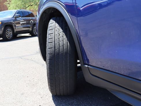 Used 2020 Nissan Rogue SV image 6