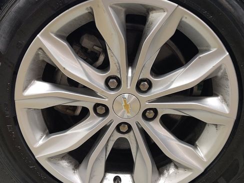 Used 2024 Chevrolet Malibu LT FWD image 31