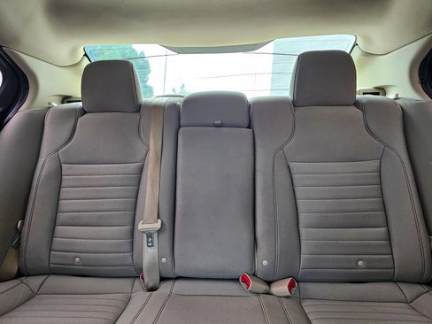 Used 2019 Ford Taurus SE FWD image 24