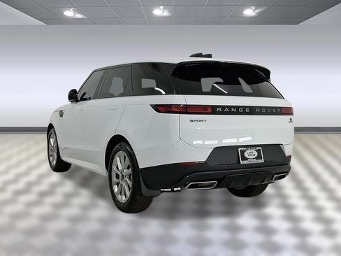New 2026 Land Rover Range Rover Sport SE image 3