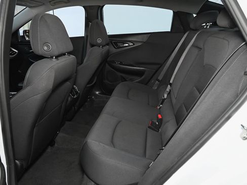 Used 2023 Chevrolet Malibu LT FWD image 38