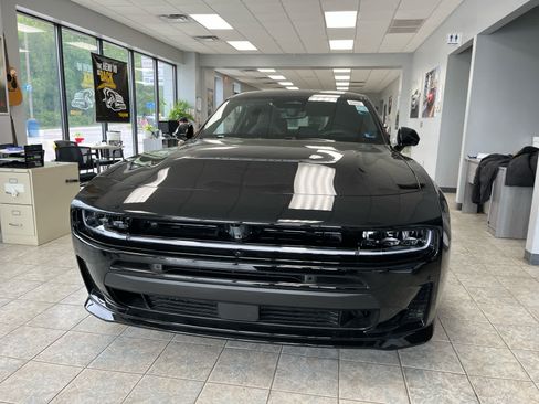 New 2026 Dodge Charger R/T AWD/4WD image 9