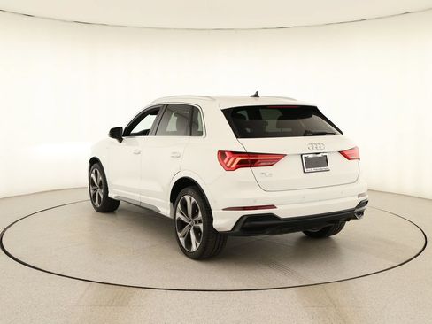 Used 2019 Audi Q3 2.0T Prestige AWD/4WD image 4