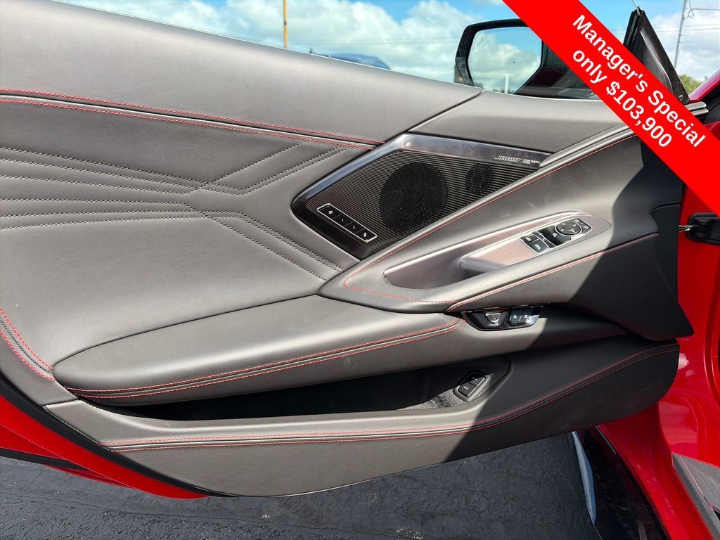 Used 2025 Chevrolet Corvette E-Ray w/ Stealth Interior Trim Package AWD/4WD image 16